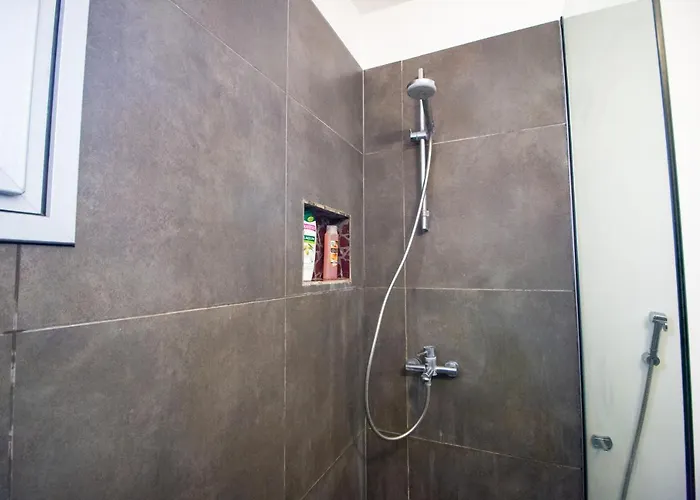 2-bedroom In Center Nicósia