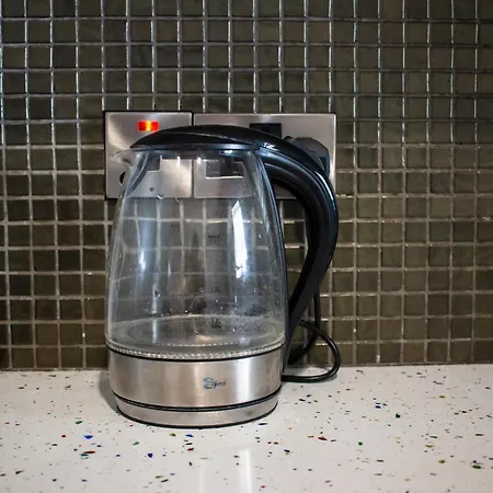 2-bedroom In Center דירה *